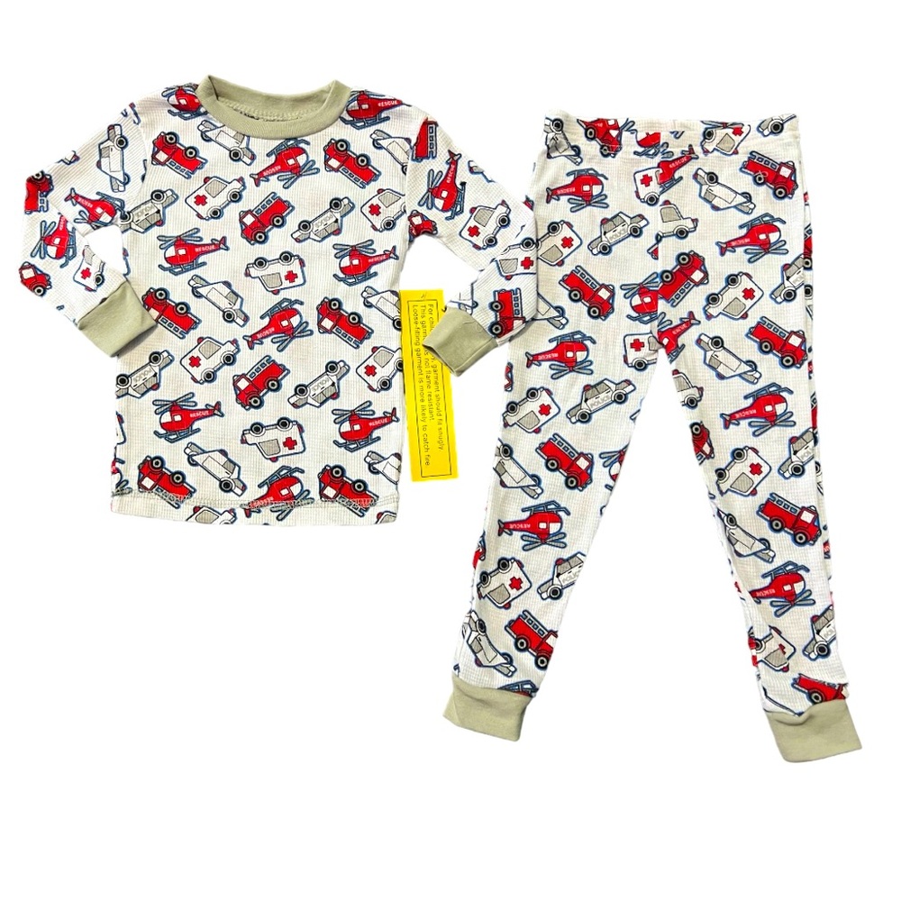 NWT Mon Petit 2-Piece Coordinated Pajama Set Long-sleeve Top & Bottoms - Size 3T